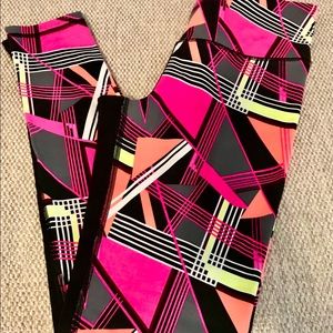 Victoria’s Secret Knockout Legging